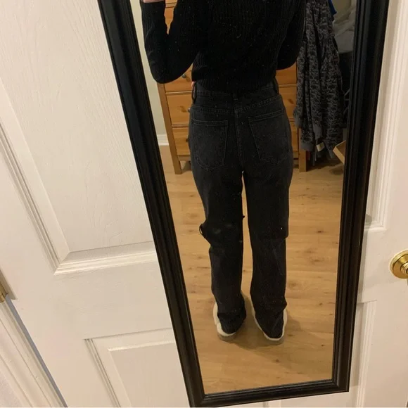 PrettyLittleThing jeans - Picture 5 of 8